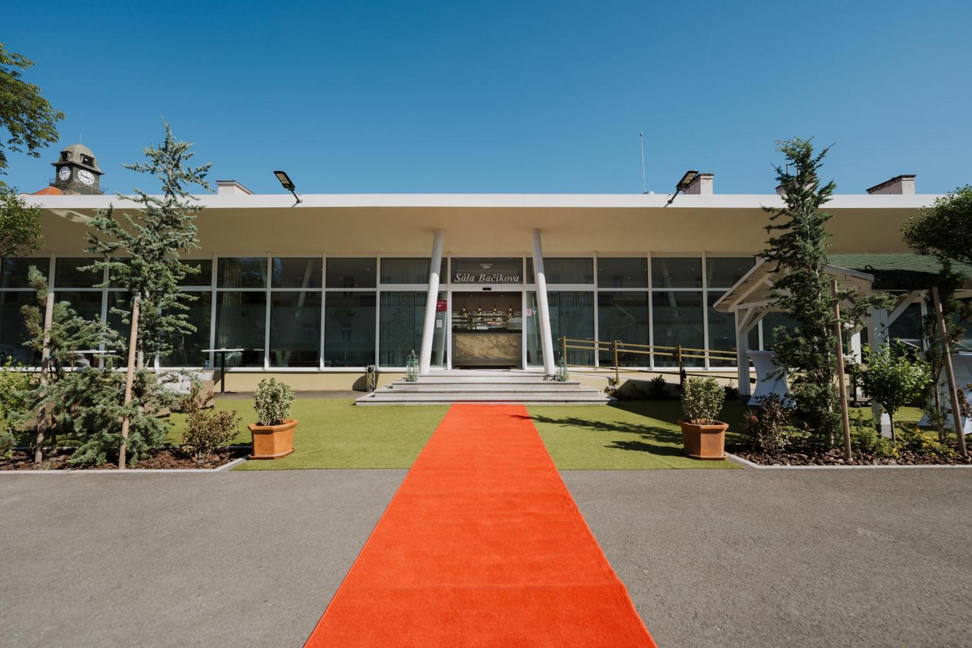 Boutique Hotel Maraton Kosice Exterior photo
