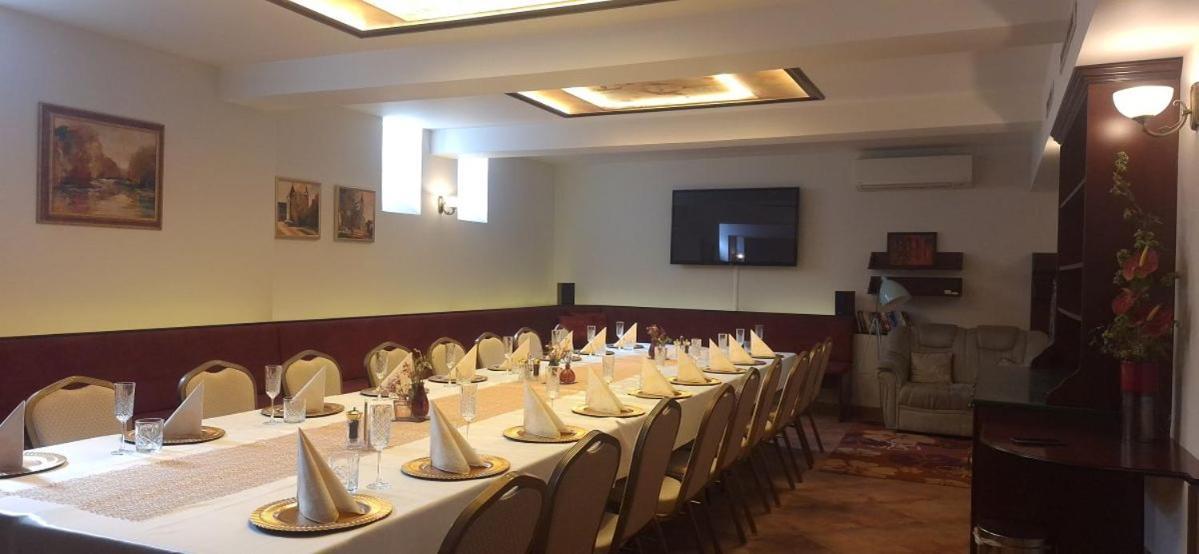 Boutique Hotel Maraton Kosice Exterior photo