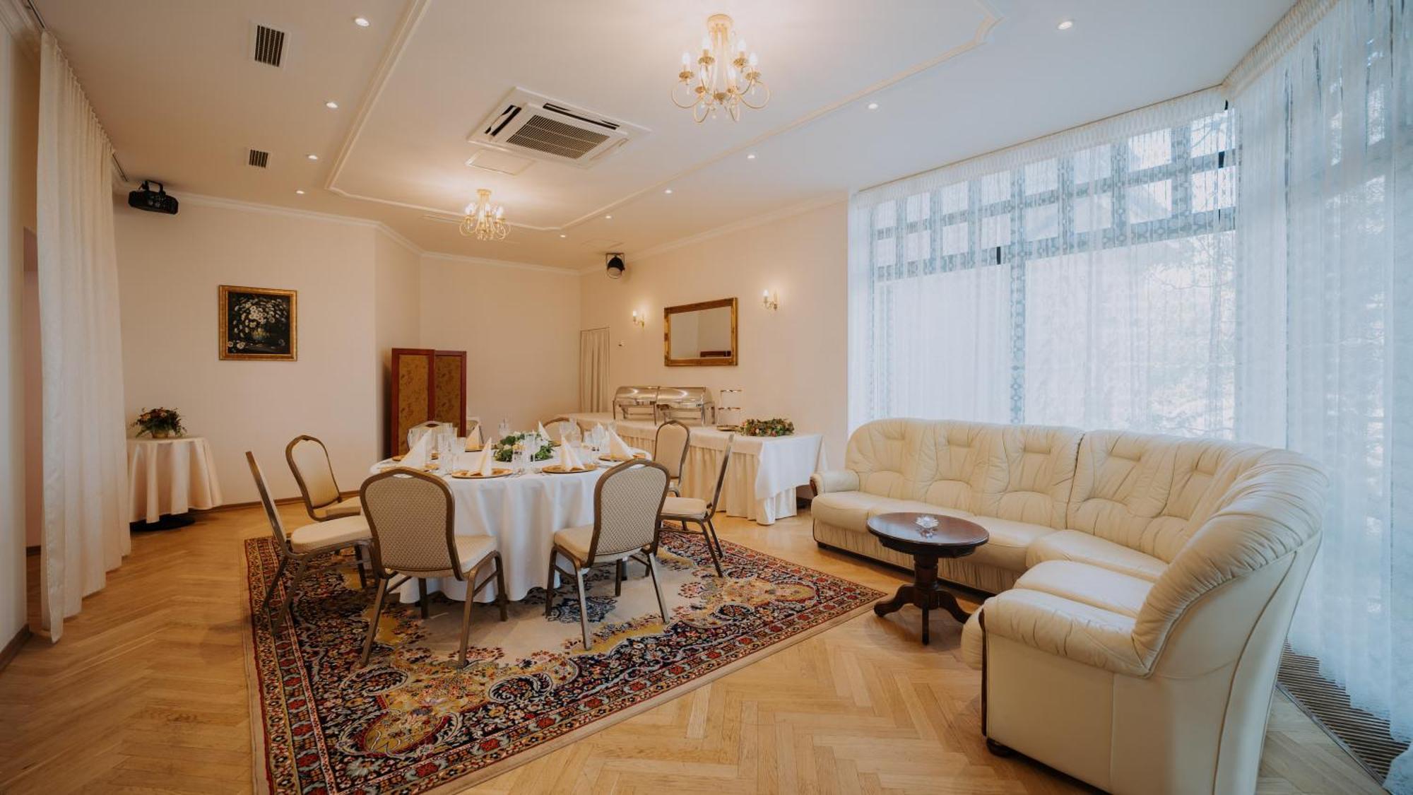 Boutique Hotel Maraton Kosice Exterior photo