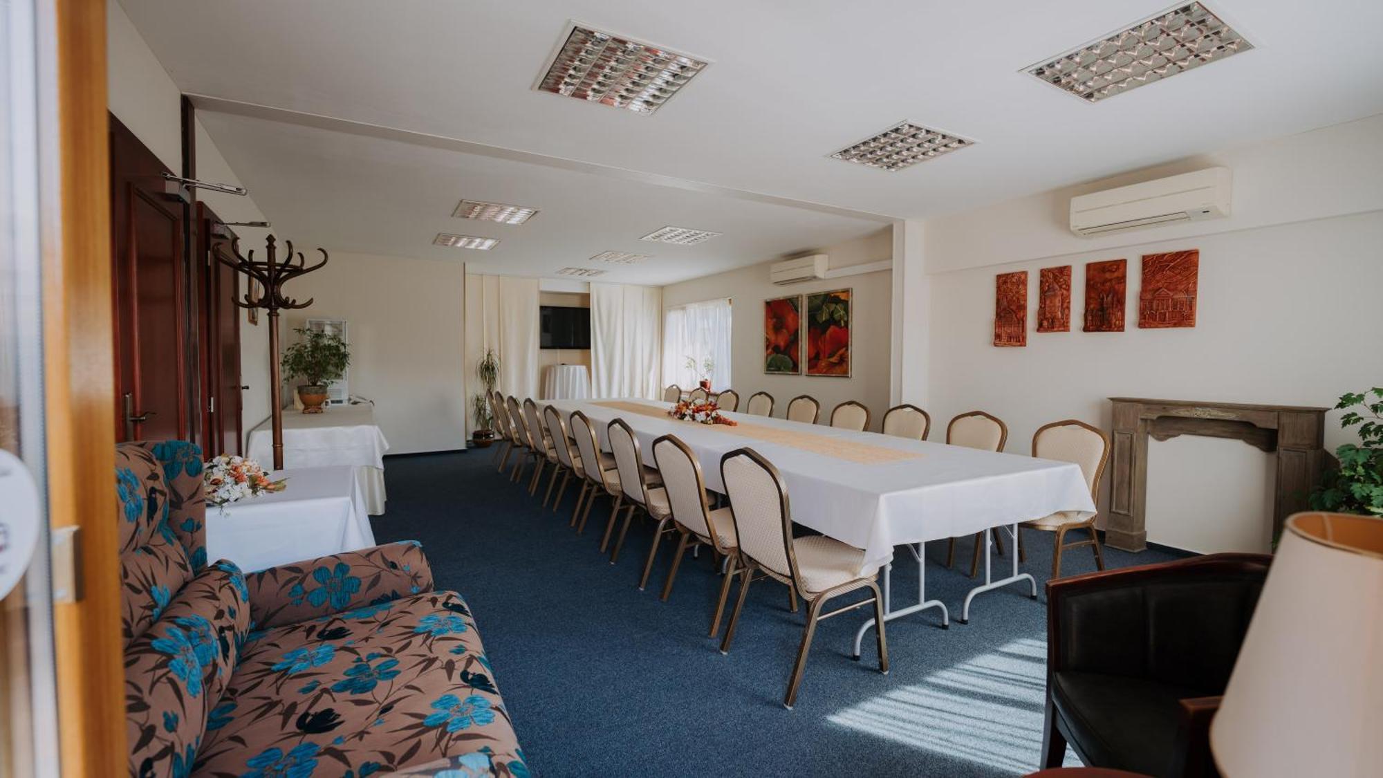 Boutique Hotel Maraton Kosice Exterior photo